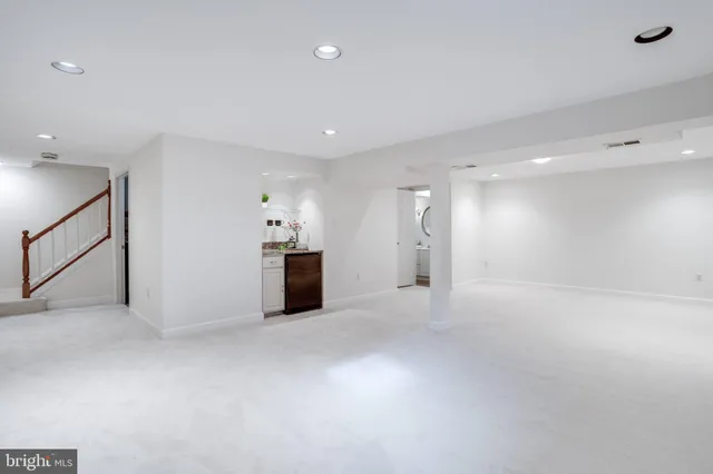 $893,888 | 5062 Queens Wood Drive, Burke, VA 22015