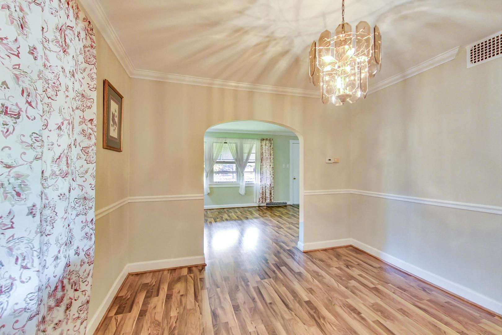 540 Selborne Road Riverside, IL 60546 - Photo 17 of 46