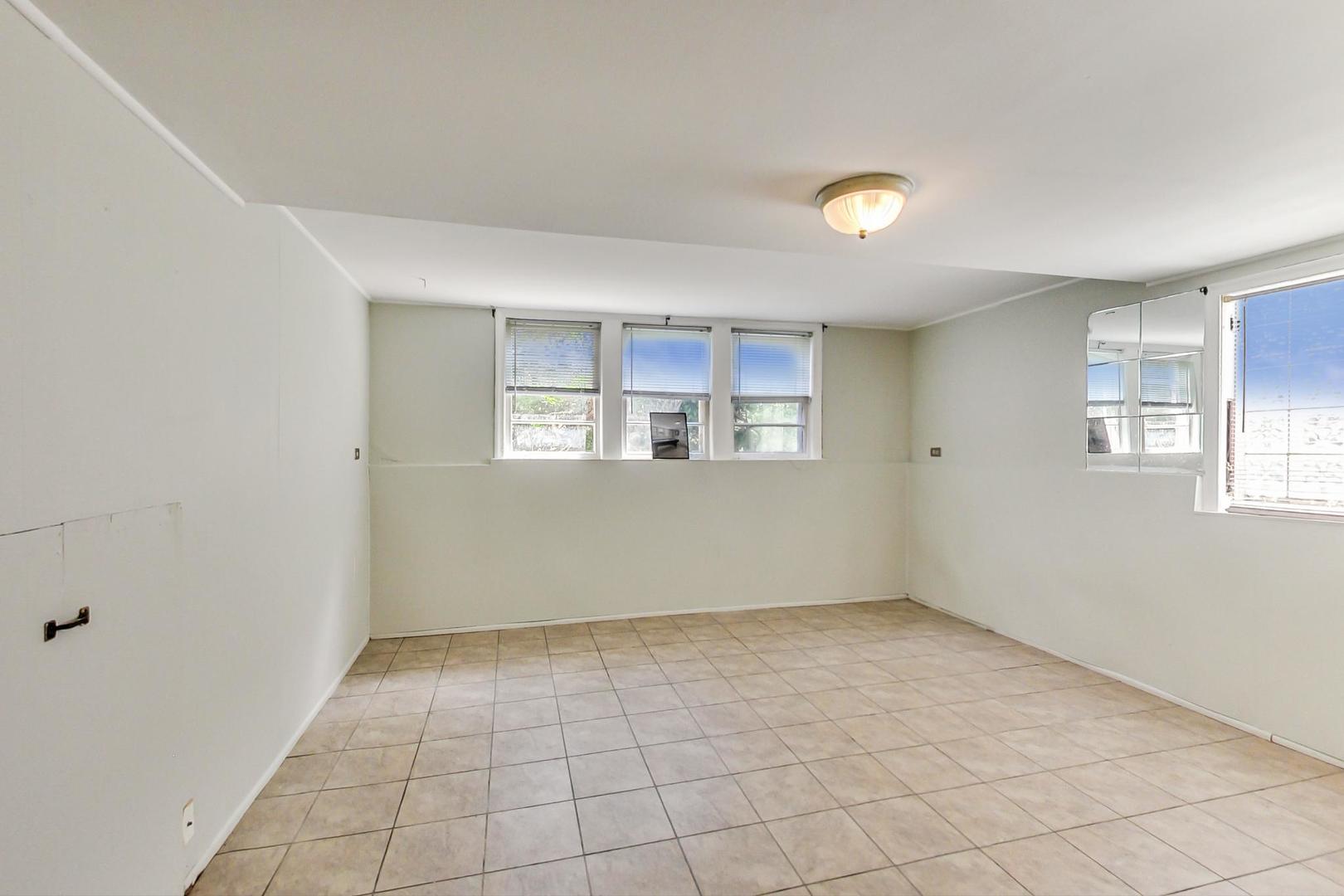 540 Selborne Road Riverside, IL 60546 - Photo 37 of 46
