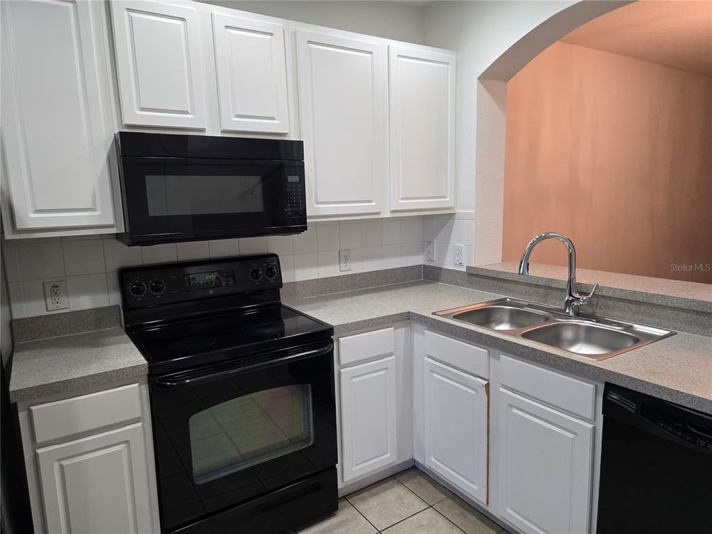 12327 Healey Summit Lane Riverview, FL 33579 - Photo 5 of 22