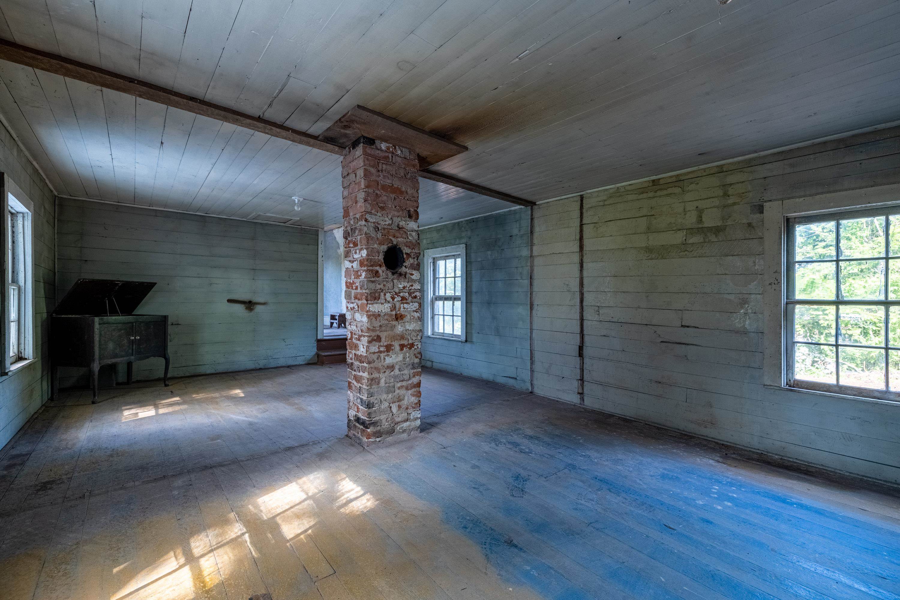 2012 Kimball Road Luray, VA 22835 - Photo 14 of 56 a view of empty room with wooden floor