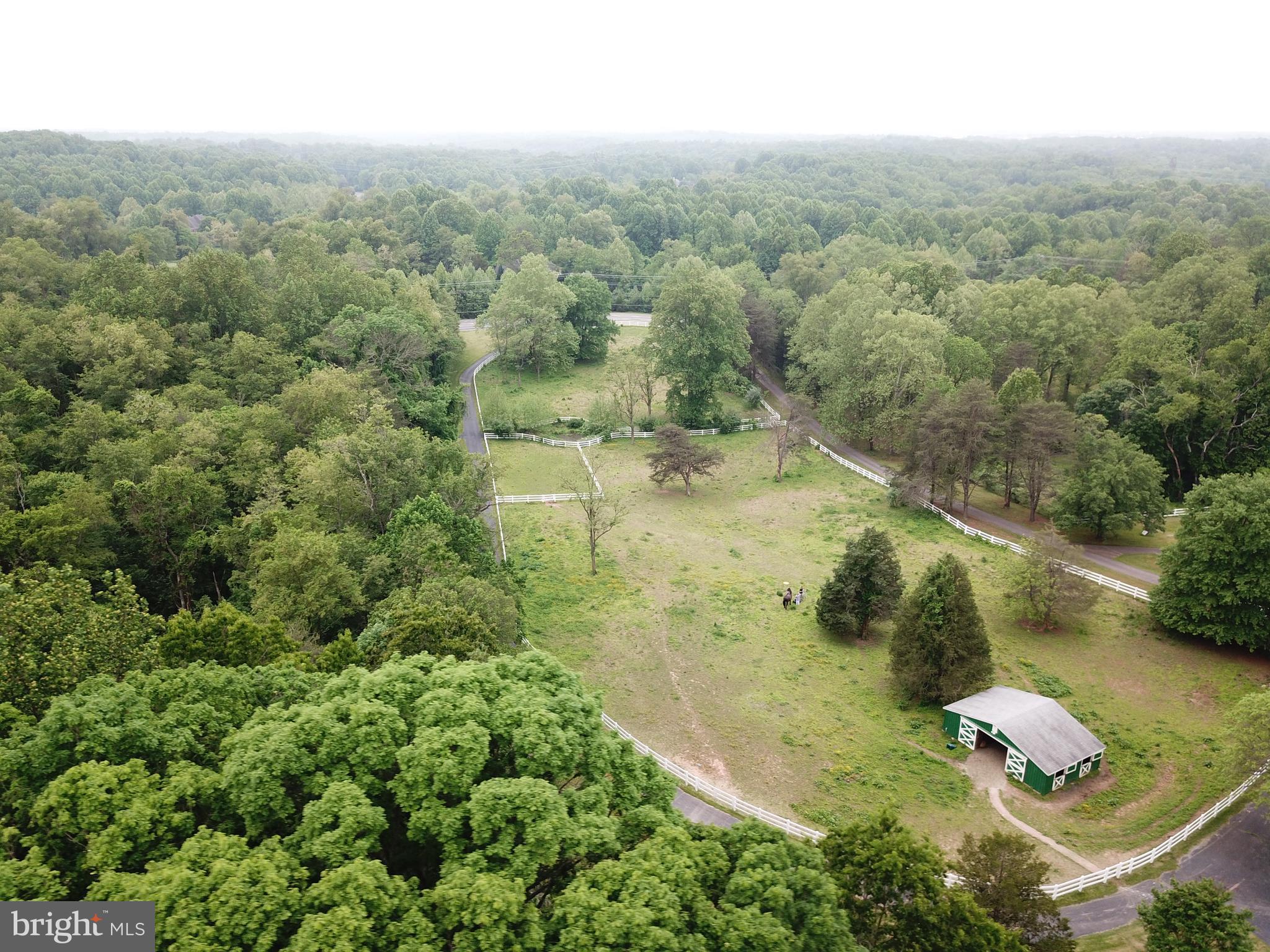 13216 Compton Road Clifton, VA 20124 - Photo 62 of 79 Exterior - aerial view