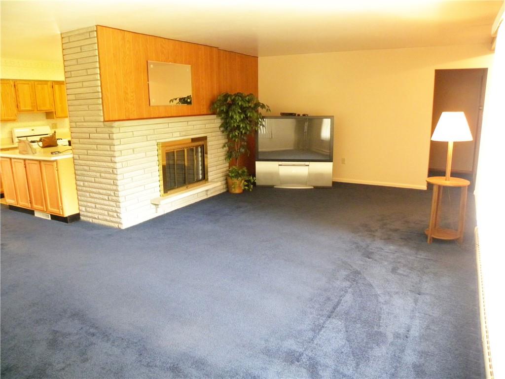 383 Eicher Road Pittsburgh, PA 15237 - Photo 5 of 25 Gallery Image 5