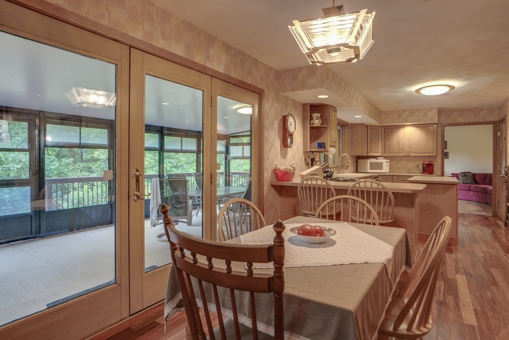 111 Jackman Street Georgetown, MA 01833 - Photo 16 of 42