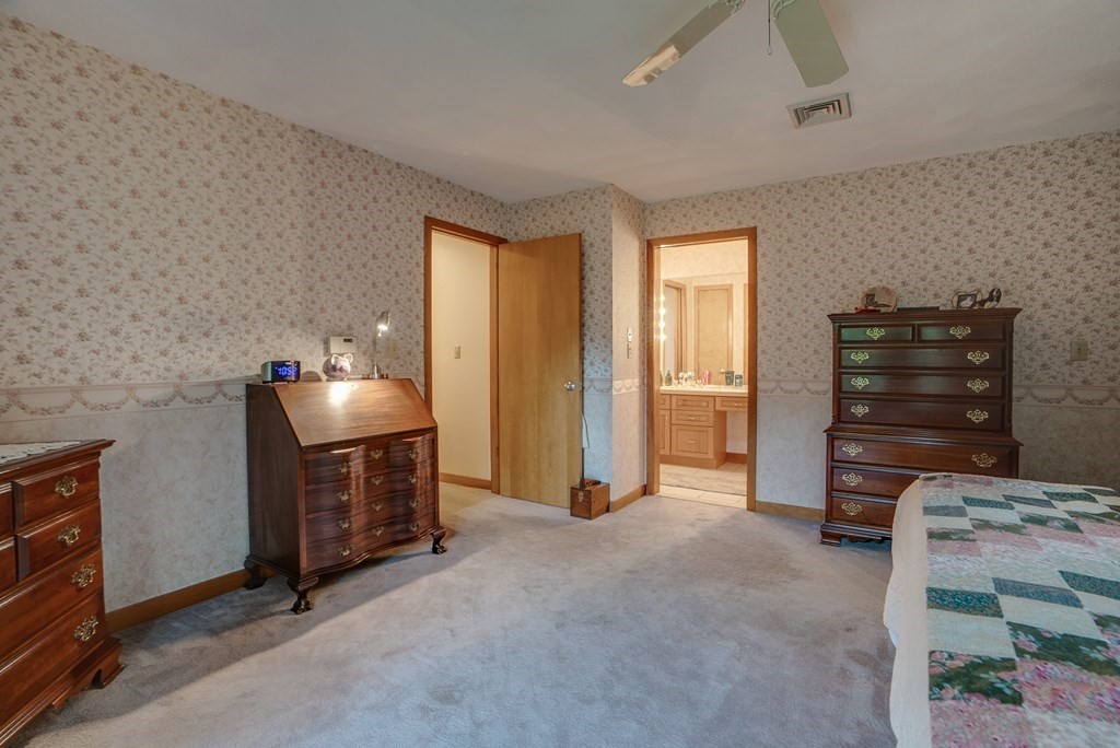 111 Jackman Street Georgetown, MA 01833 - Photo 29 of 42