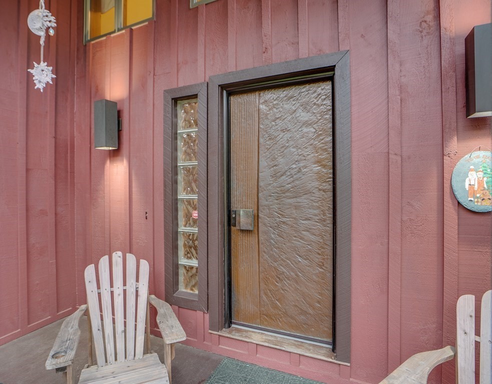 111 Jackman Street Georgetown, MA 01833 - Photo 3 of 42