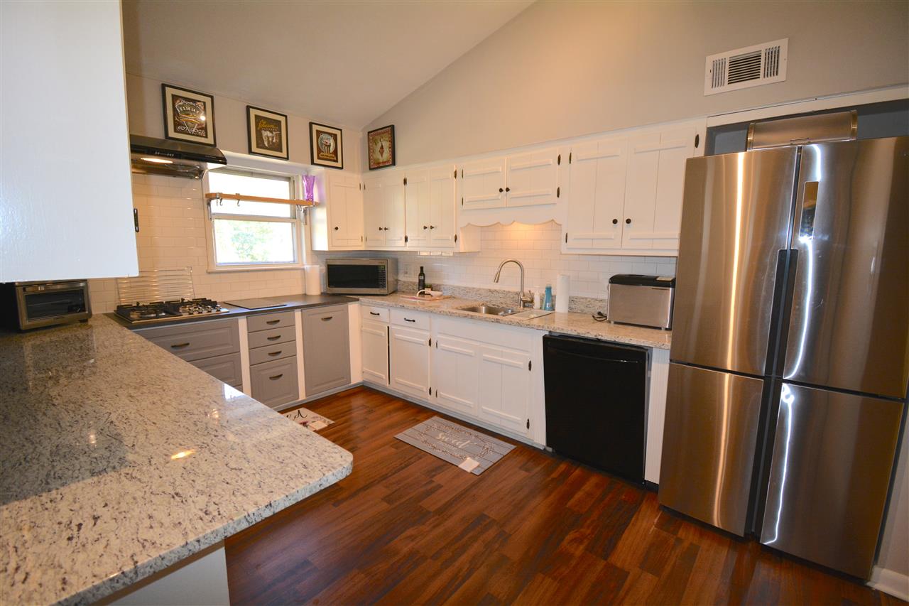 2603 Elmore Park Road Bartlett, TN 38134 - Photo 8 of 25