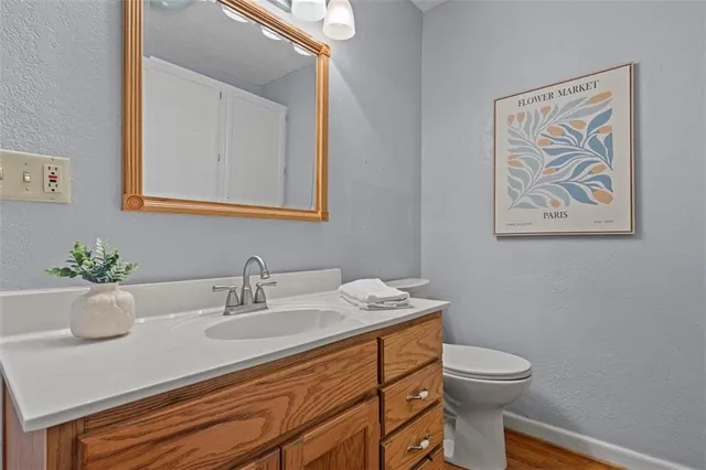 $245,000 | 625 Locust Street, Wellsville, KS 66092