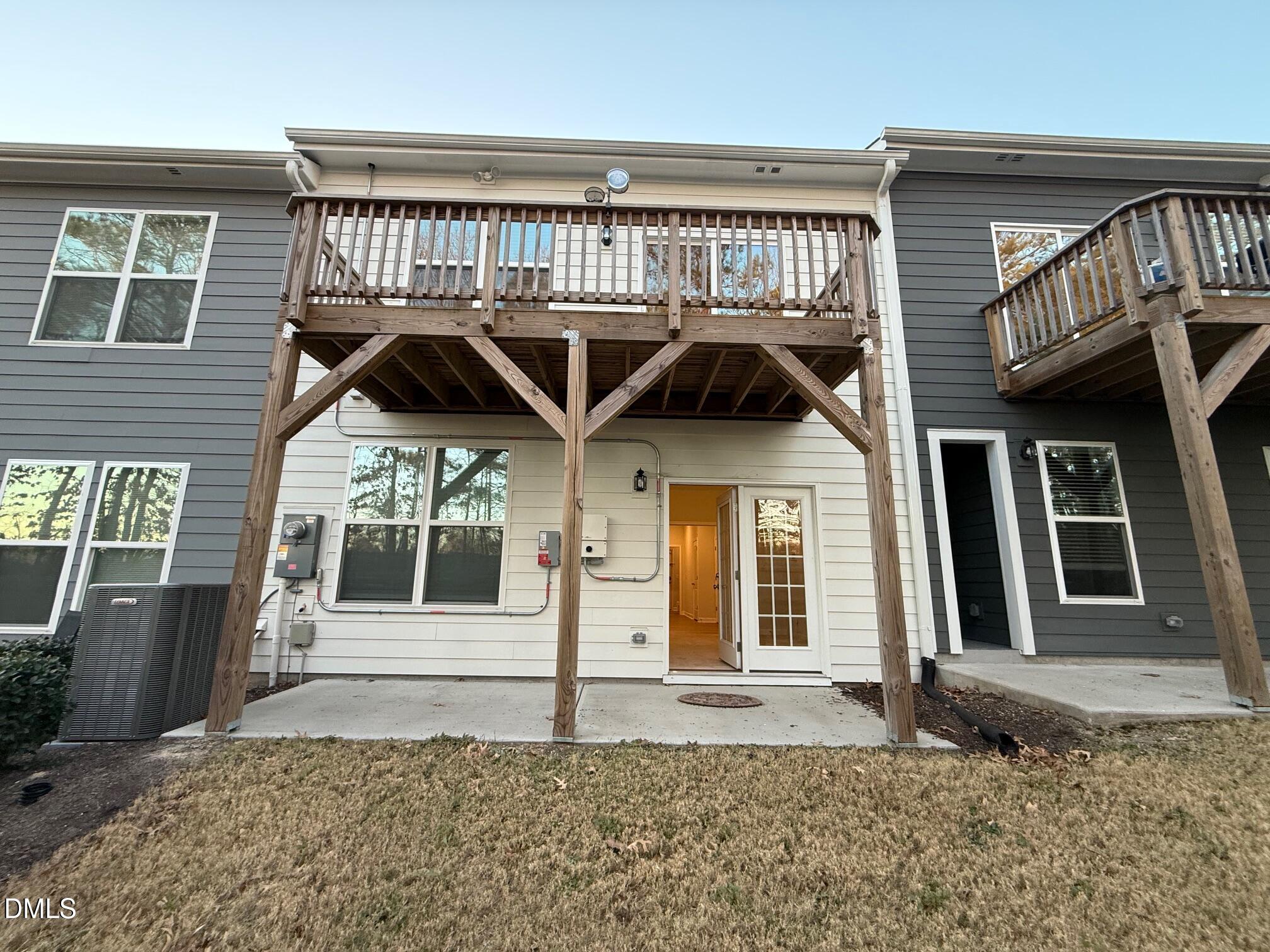 230 George Pine Way Knightdale, NC 27545 - Photo 9 of 31 a front view of a house