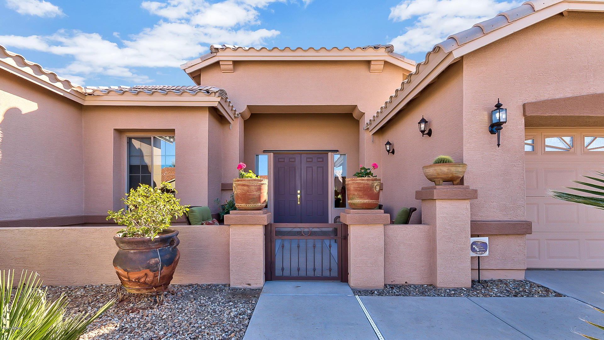 5061 South Ranger Trail Gilbert, AZ 85297 - Photo 2 of 16 04