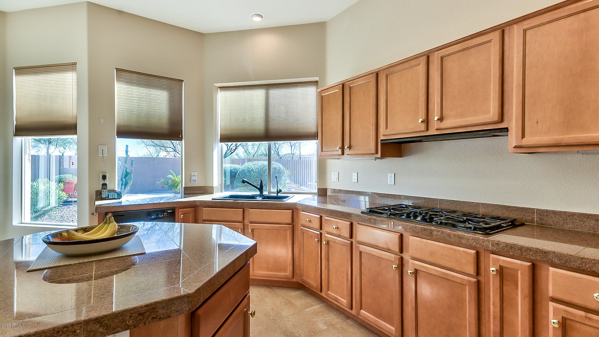 5061 South Ranger Trail Gilbert, AZ 85297 - Photo 10 of 16 17