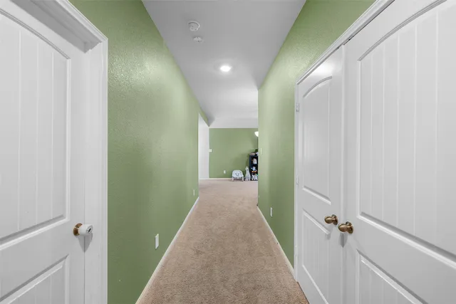 $299,899 | 975 Harper Lane, Bryan, TX 77803