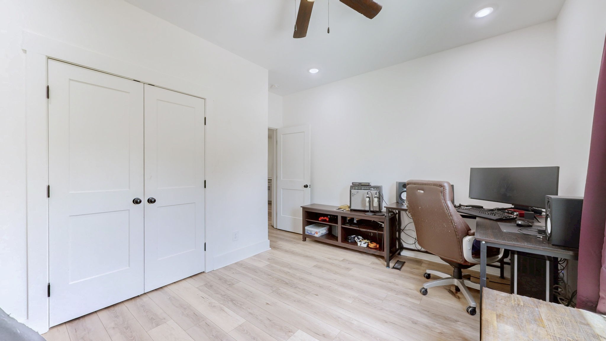 1663 Taylortown Road White Bluff, TN 37187 - Photo 14 of 38 a view of a workspace with furniture