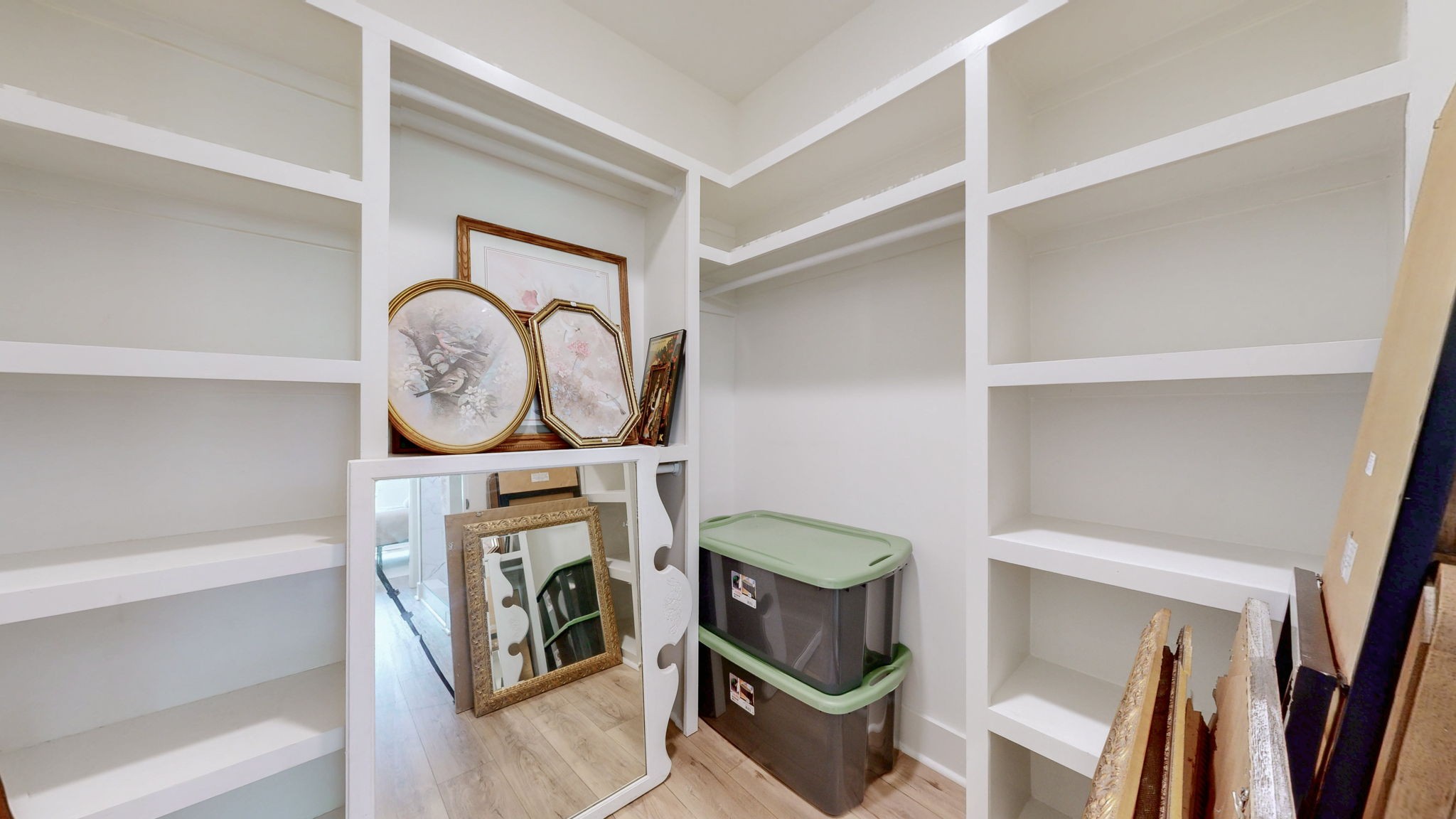 1663 Taylortown Road White Bluff, TN 37187 - Photo 24 of 38 a view of living room washer and dryer