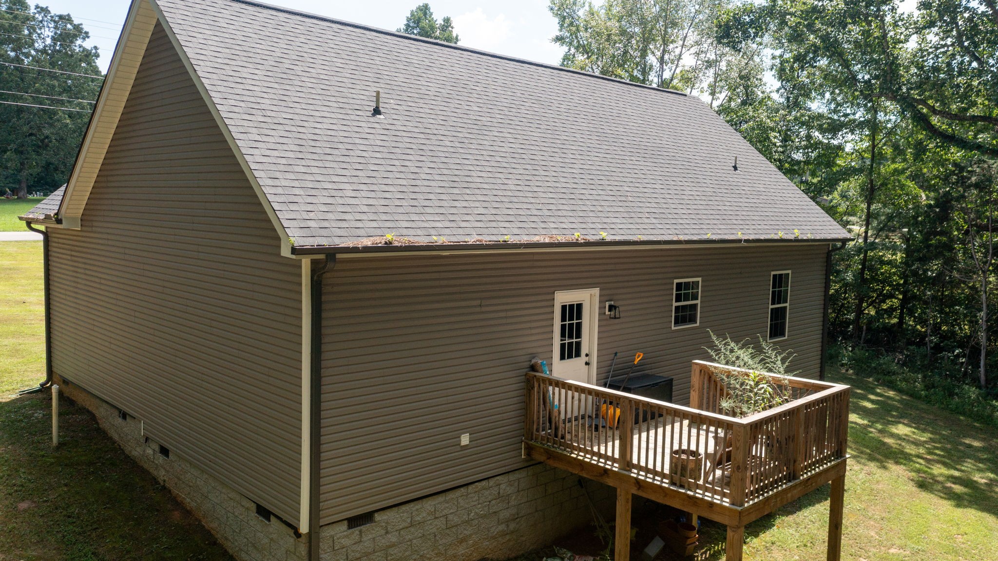 1663 Taylortown Road White Bluff, TN 37187 - Photo 35 of 38 a small white building with a white roof top