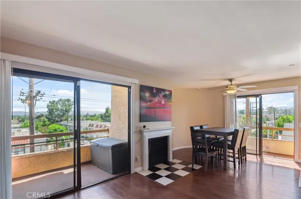 $489,000 | 8710 Independence Avenue, Unit 301, Canoga Park, CA 91304