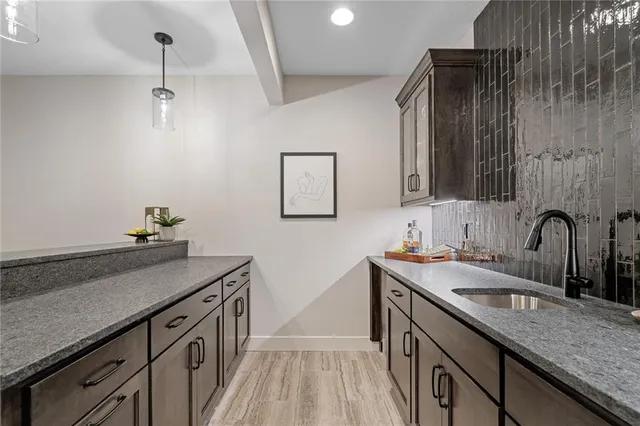 $841,928 | 14195 South Houston Street, Olathe, KS 66061