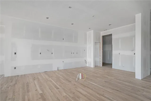 $841,928 | 14195 South Houston Street, Olathe, KS 66061