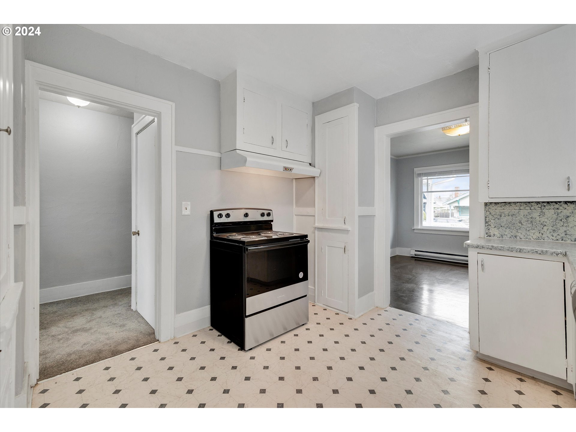 8048 Southeast Reedway Street Portland, OR 97206 - Photo 20 of 42 Gallery Image 20