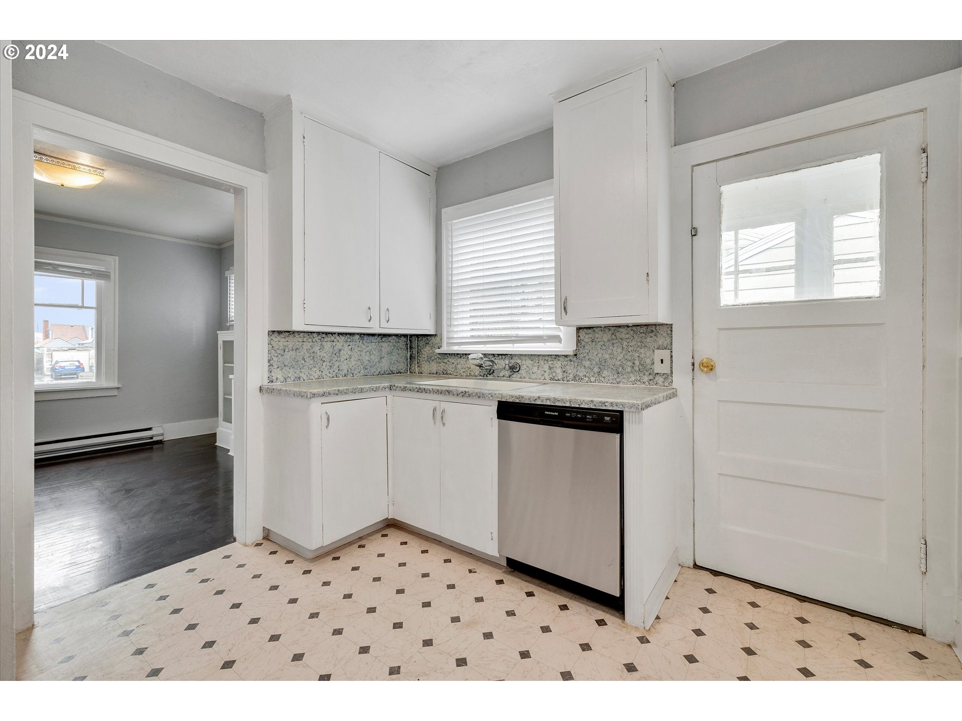 8048 Southeast Reedway Street Portland, OR 97206 - Photo 21 of 42 Gallery Image 21