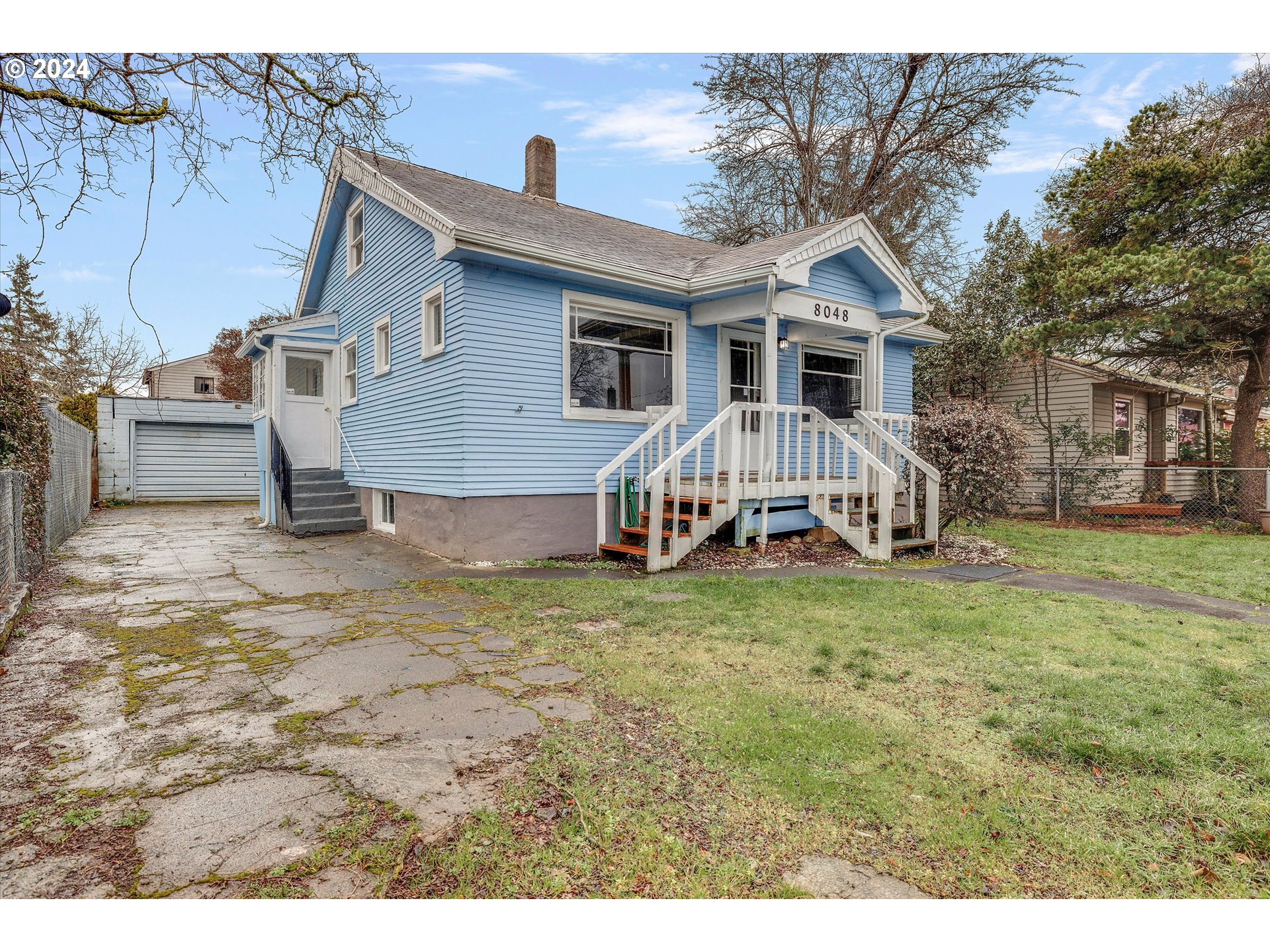 8048 Southeast Reedway Street Portland, OR 97206 - Photo 3 of 42 Gallery Image 3