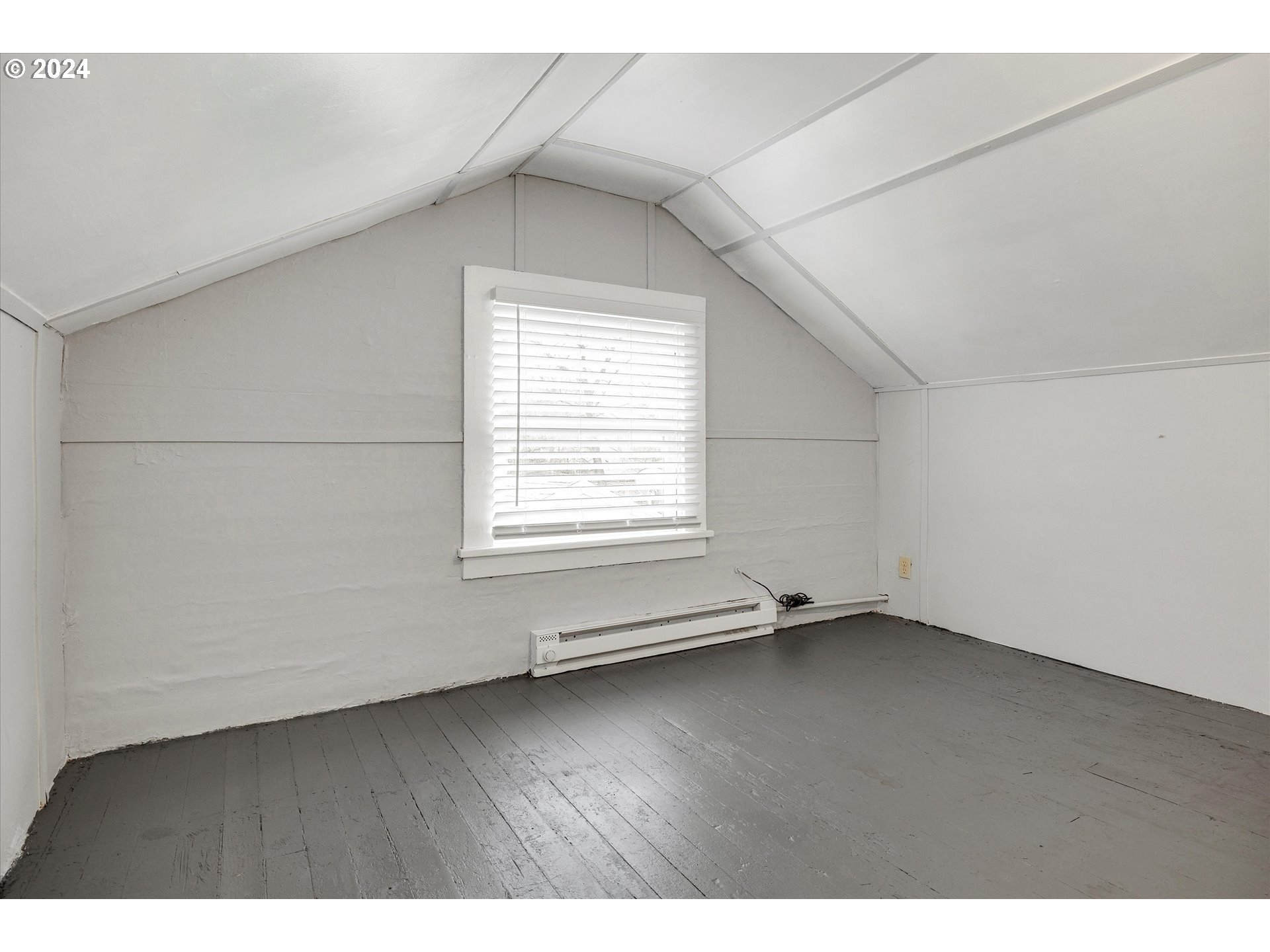 8048 Southeast Reedway Street Portland, OR 97206 - Photo 32 of 42 Gallery Image 32