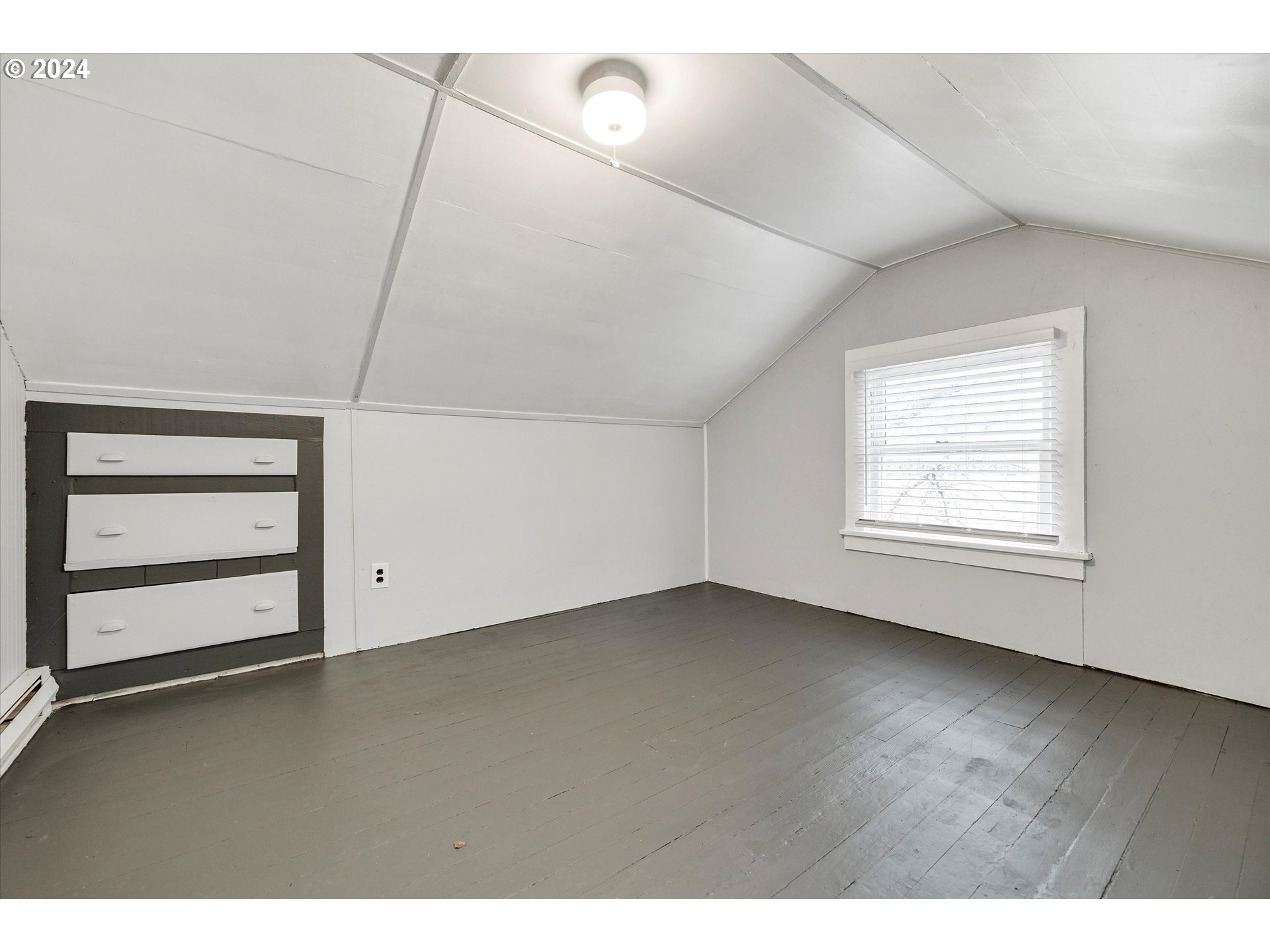 8048 Southeast Reedway Street Portland, OR 97206 - Photo 34 of 42 Gallery Image 34