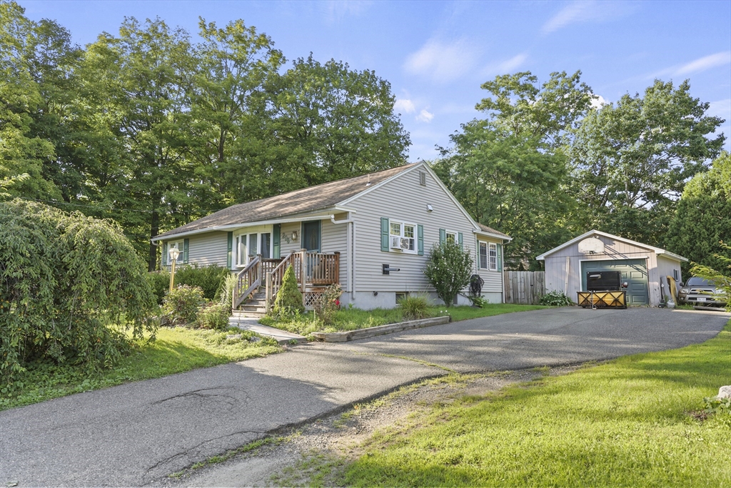 296 Hancock Road Pittsfield, MA 01201 - Photo 3 of 32 Gallery Image 3