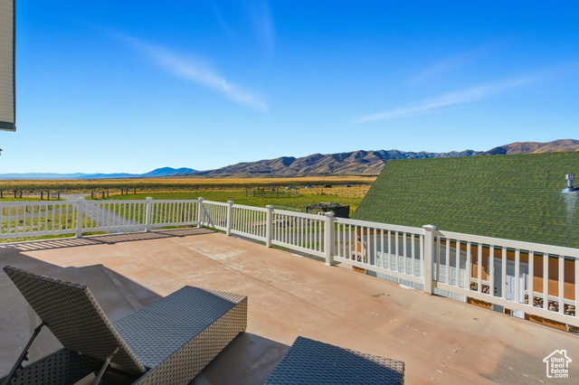 4768 East Hickman Canyon Road Stockton, UT 84071 - Photo 31 of 85 West side second floor bedroom balcony, views of the mountains.