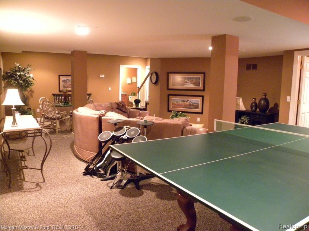 4687 Oakhurst Ridge Road, Unit 232 Clarkston, MI 48348 - Photo 27 of 29 Oakhurst (27).jpg