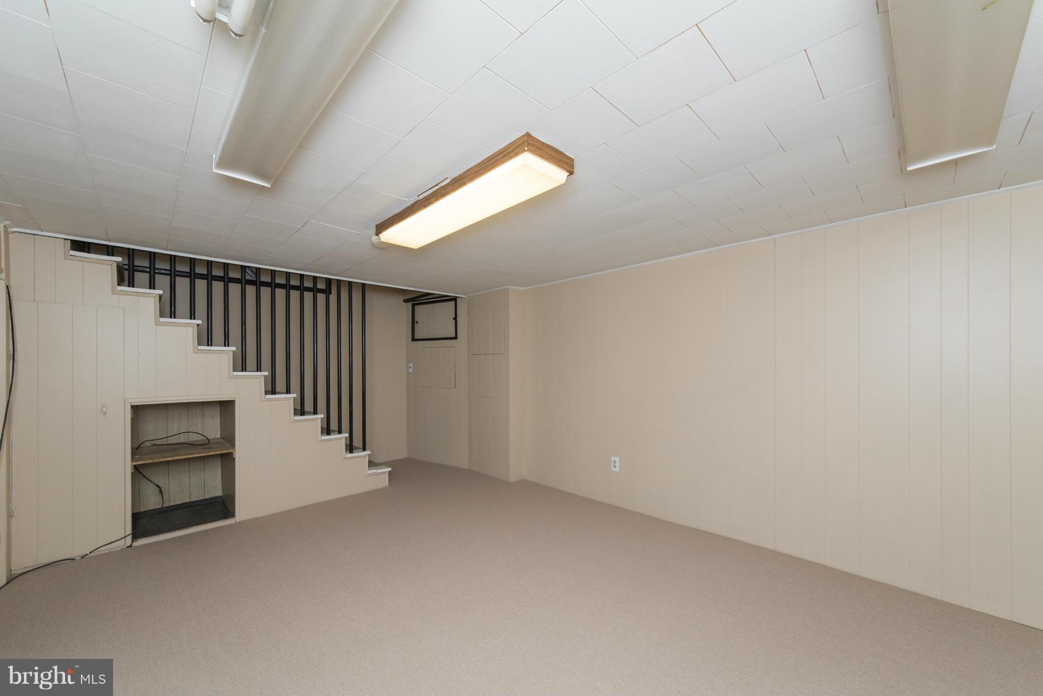 1734 Stokesley Road Baltimore, MD 21222 - Photo 23 of 30 Family Room