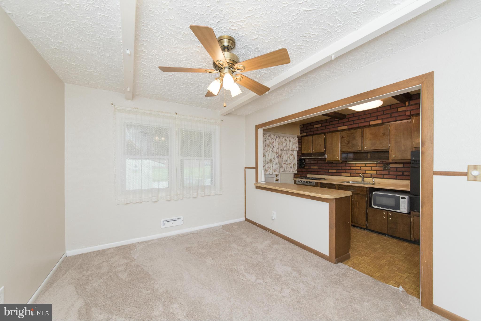 1734 Stokesley Road Baltimore, MD 21222 - Photo 8 of 30 Dining Room