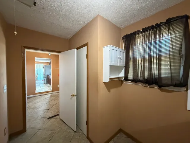 $182,500 | 2813 Strawberry Road, Metropolis, IL 62960