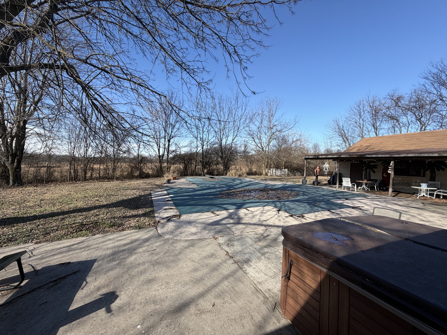 2813 Strawberry Road Metropolis, IL 62960 - Photo 3 of 19