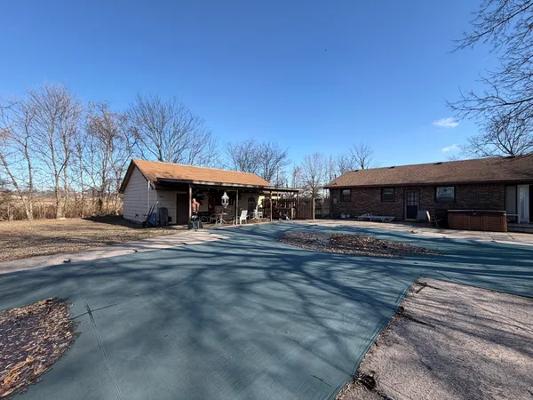 $182,500 | 2813 Strawberry Road, Metropolis, IL 62960