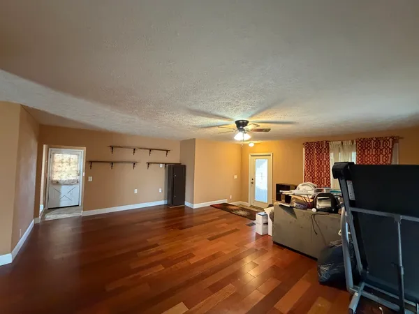 $182,500 | 2813 Strawberry Road, Metropolis, IL 62960