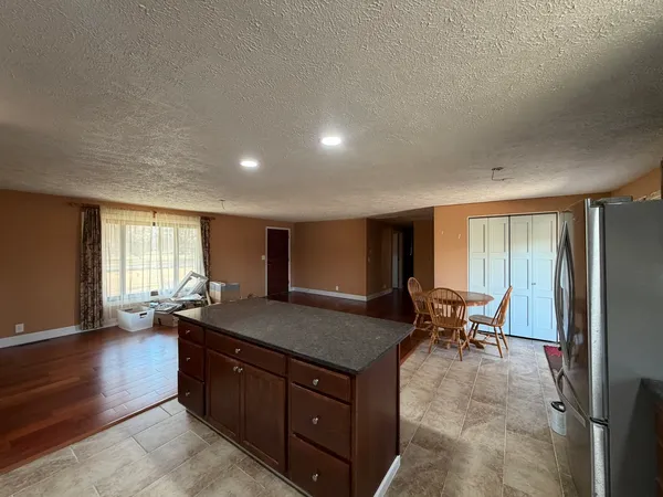 $182,500 | 2813 Strawberry Road, Metropolis, IL 62960