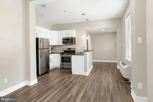 $995 | 3127 Cedar Street, Unit 1R, Philadelphia, PA 19134