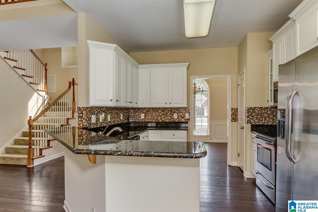129 Wixford Way Alabaster, AL 35007 - Photo 17 of 38