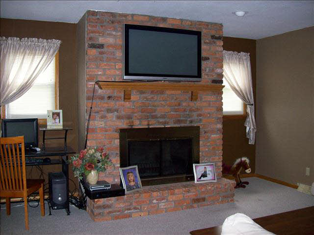 1707 Rauch Road Temperance, MI 48182 - Photo 9 of 20 family room fireplac