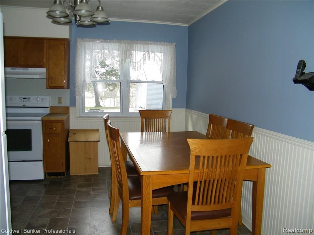 3691 Davison Road Lapeer, MI 48446 - Photo 7 of 24