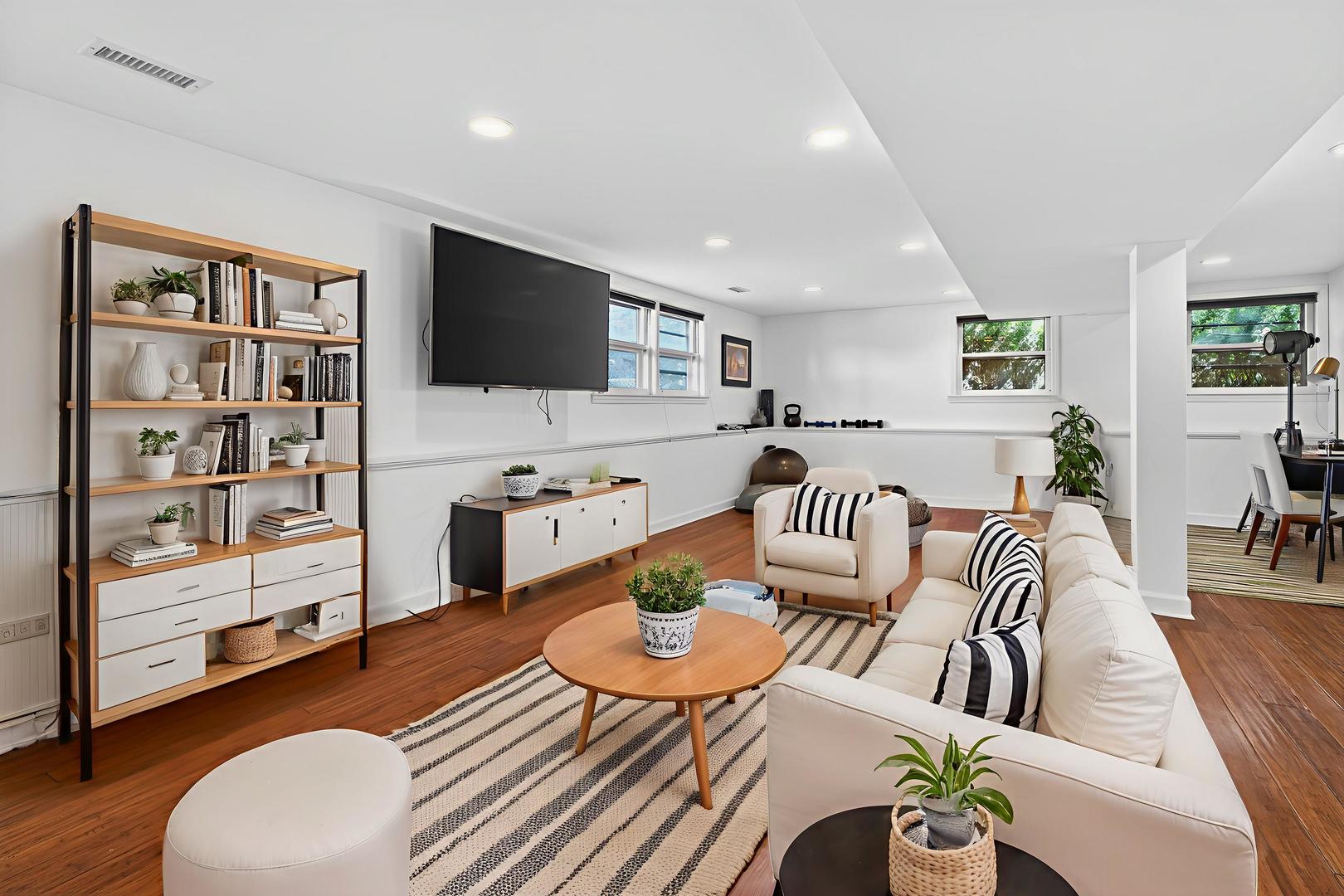 1335 Wilmot Road Deerfield, IL 60015 - Photo 17 of 22