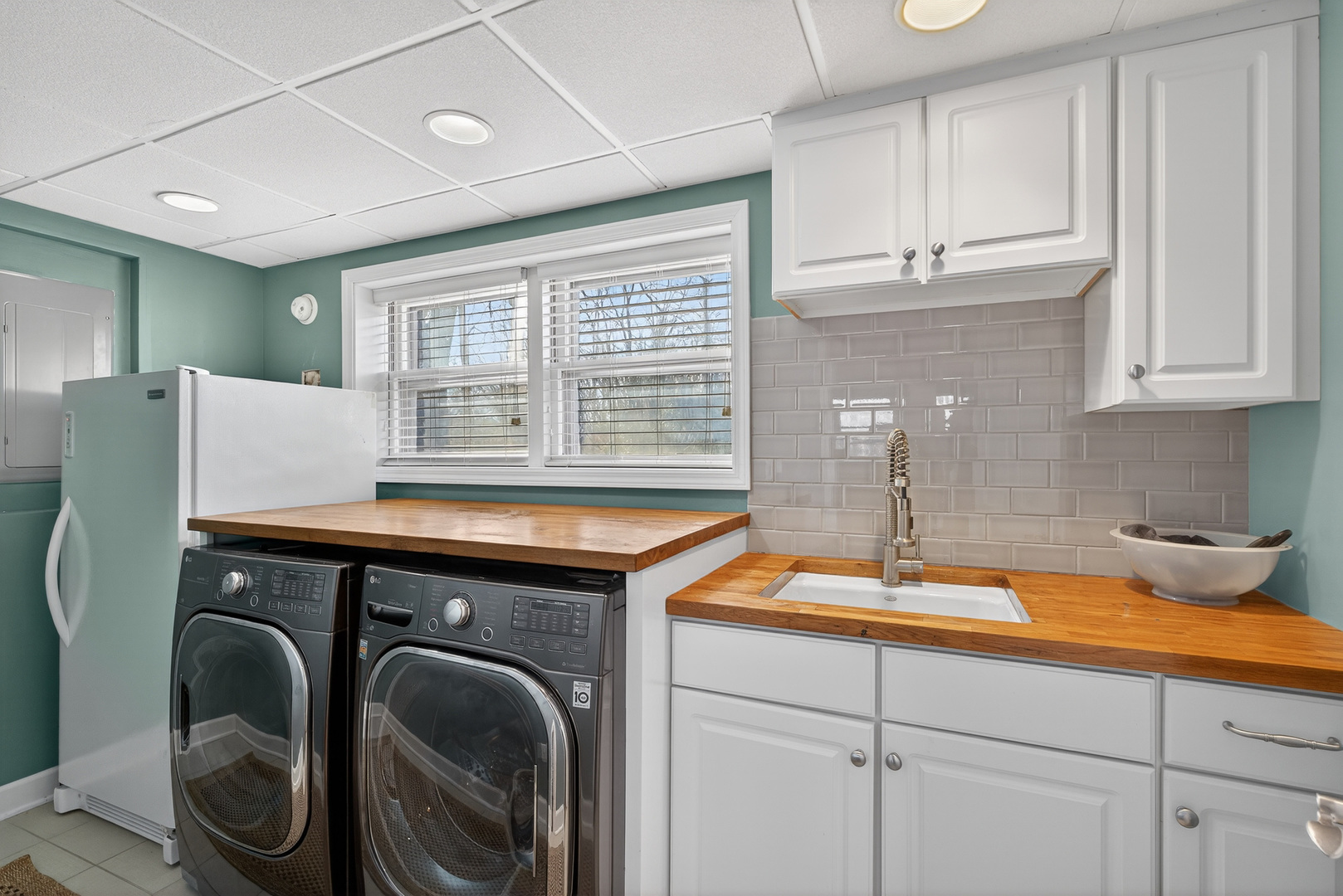 1335 Wilmot Road Deerfield, IL 60015 - Photo 19 of 22