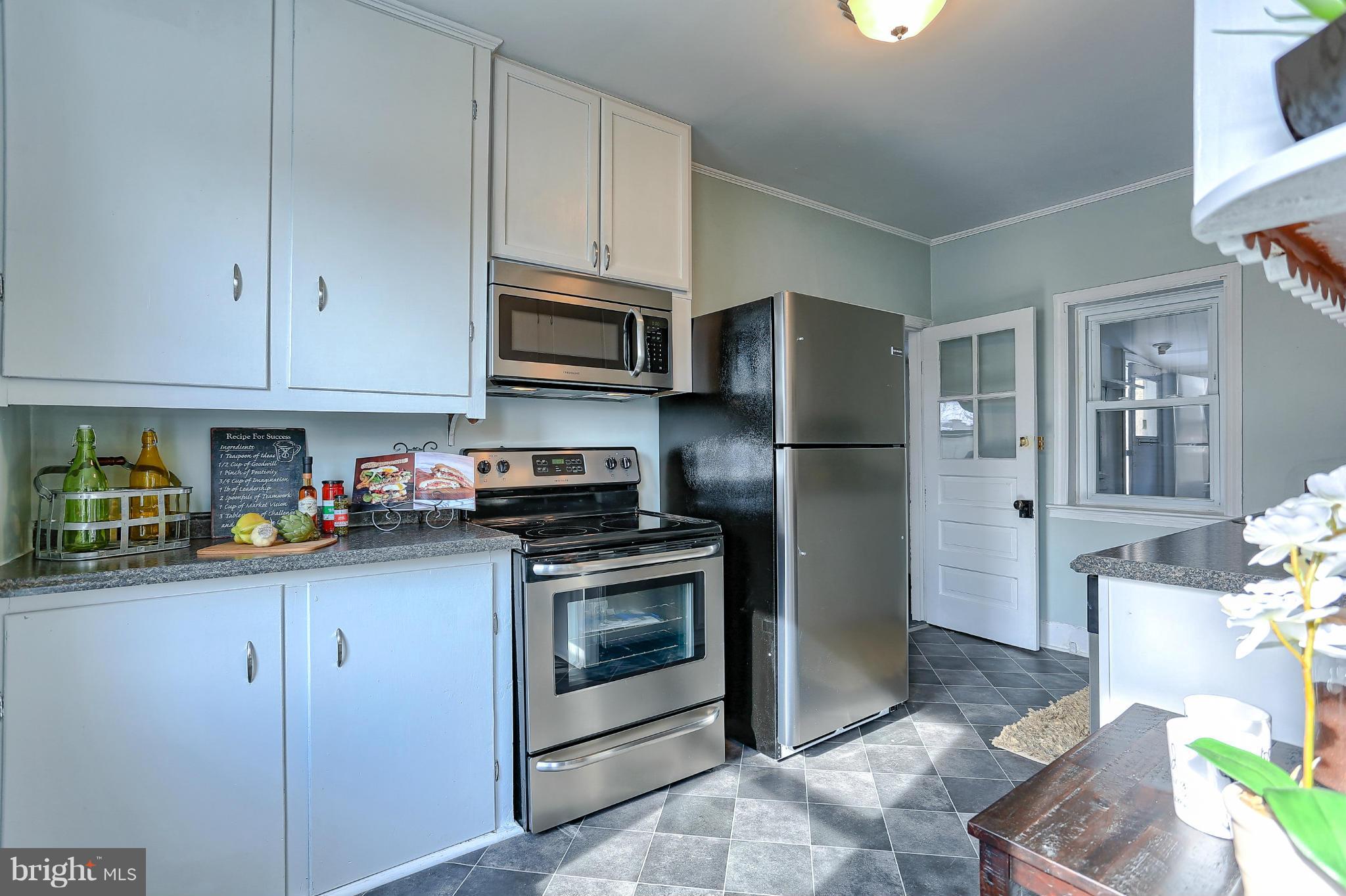 49 Nottingham Road Hagerstown, MD 21740 - Photo 15 of 30 Kitchen