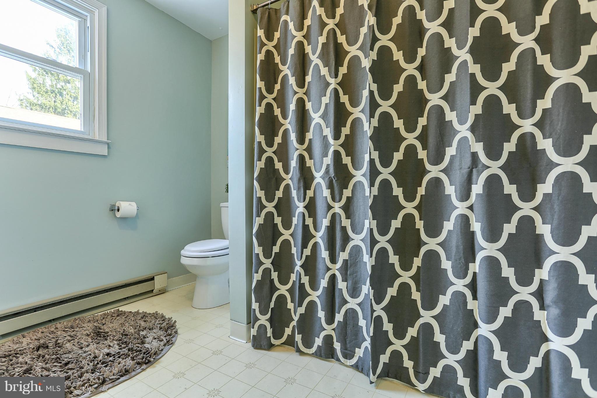 49 Nottingham Road Hagerstown, MD 21740 - Photo 24 of 30 Bath