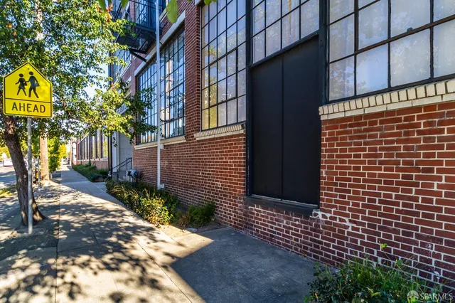 $369,000 | 1018 4th Avenue, Unit 118, Oakland, CA 94606