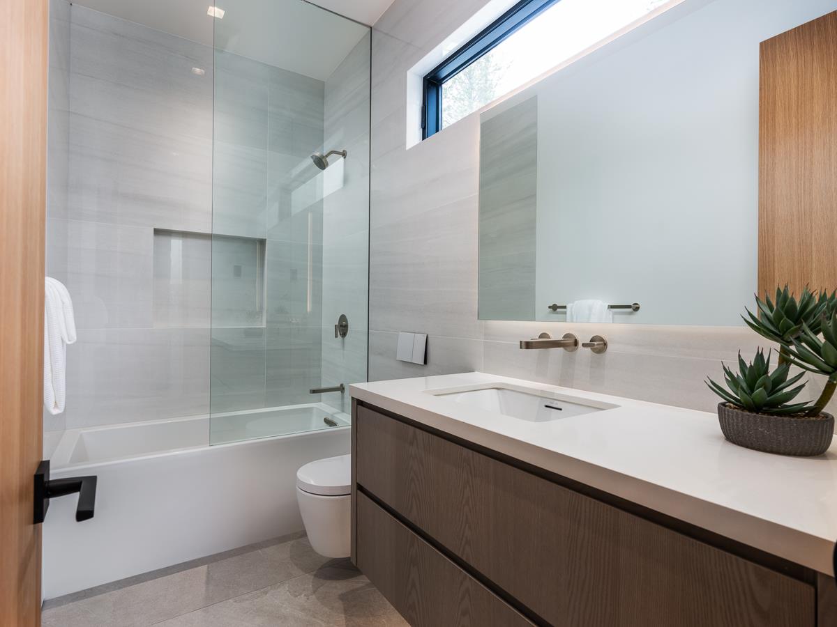 100 New Place Road Hillsborough, CA 94010 - Photo 29 of 62