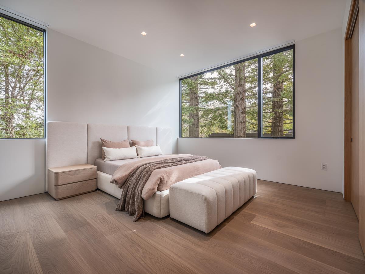 100 New Place Road Hillsborough, CA 94010 - Photo 30 of 62