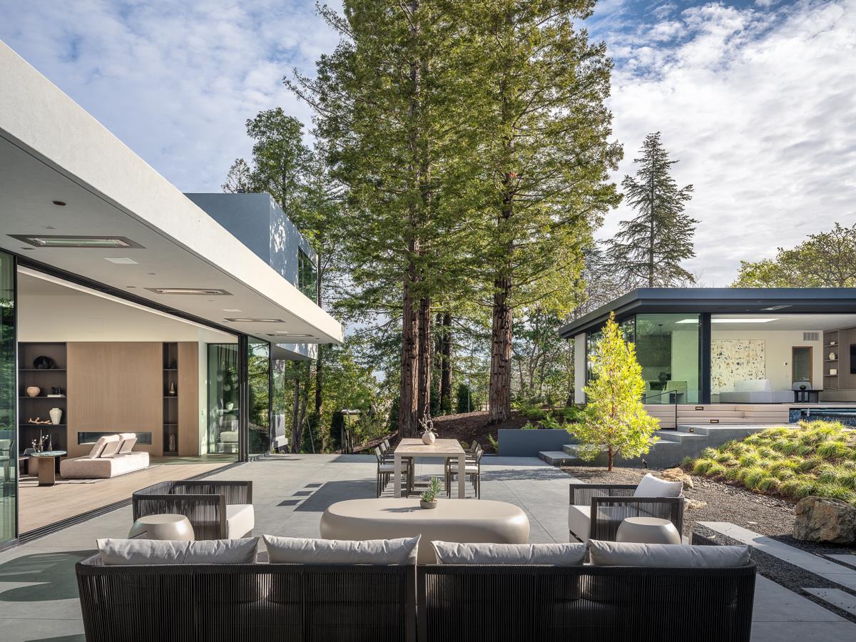 100 New Place Road Hillsborough, CA 94010 - Photo 42 of 62