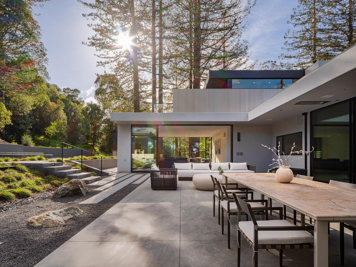 100 New Place Road Hillsborough, CA 94010 - Photo 45 of 62